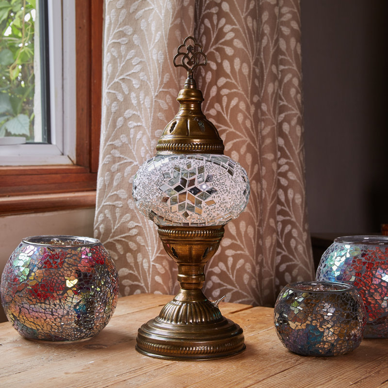 Lilbourn Metal Novelty Lamp