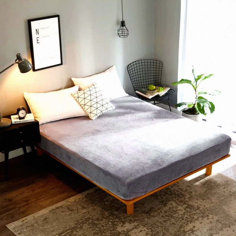 Ultra Plush Shaggy Fuzzy Velvet Fitted Sheet - Soft & Comfortable Deep Pocket Bedding - Light Grey - Size 18"