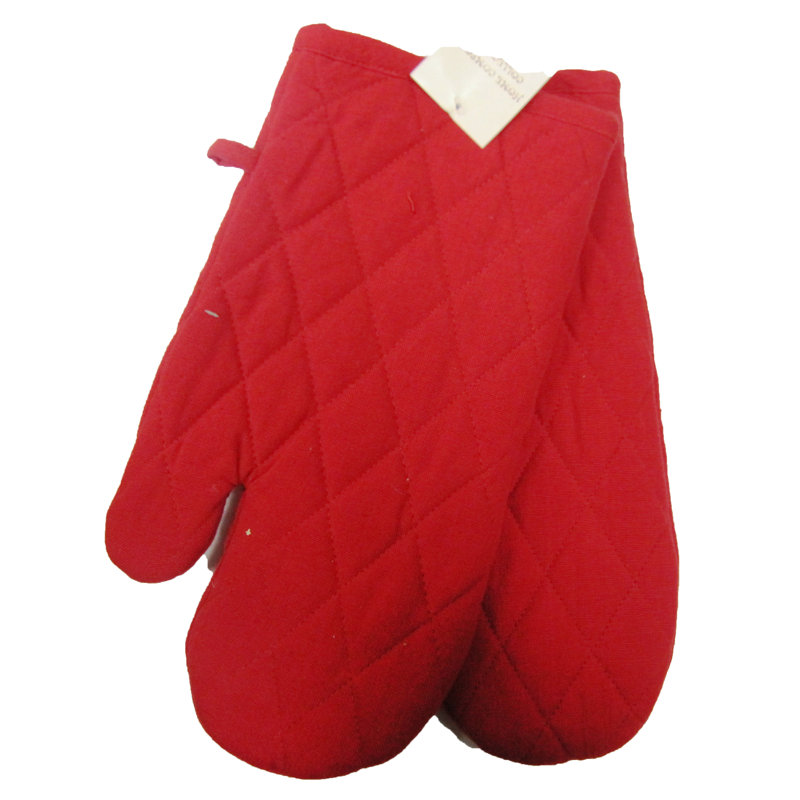 Red Quilted Cotton Oven Mitt Set, 12-inch Length