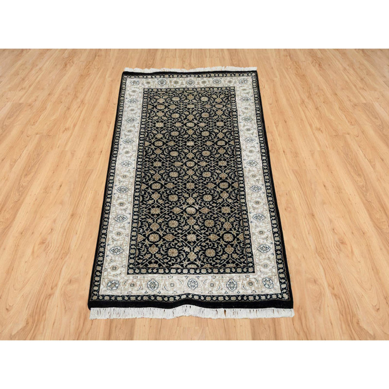 Tapis rectangulaire en laine 2 pi 5 po x 4 pi 7 po One-of-a-Kind Robertino