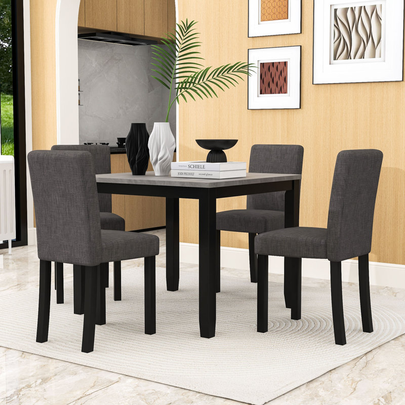 Ensemble de table de salle à manger 5 pièces pour 4 personnes, avec table en bois et 4 chaises rembourrées pour économiser de l'espace