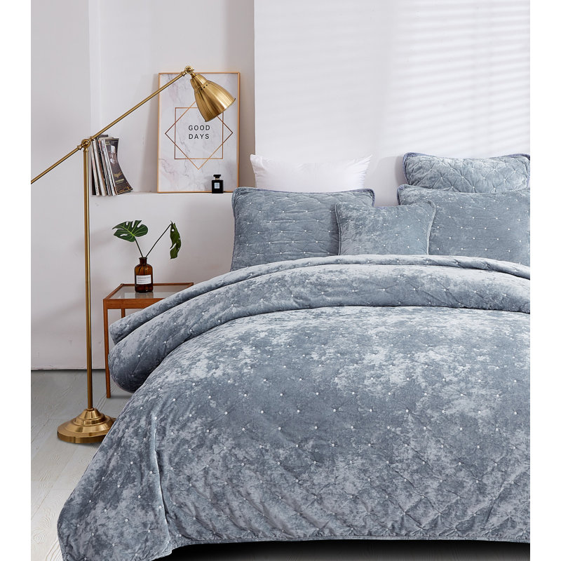 Polyester Velvet Quilt, Full Quilt + 2 Standard Shams, Blue