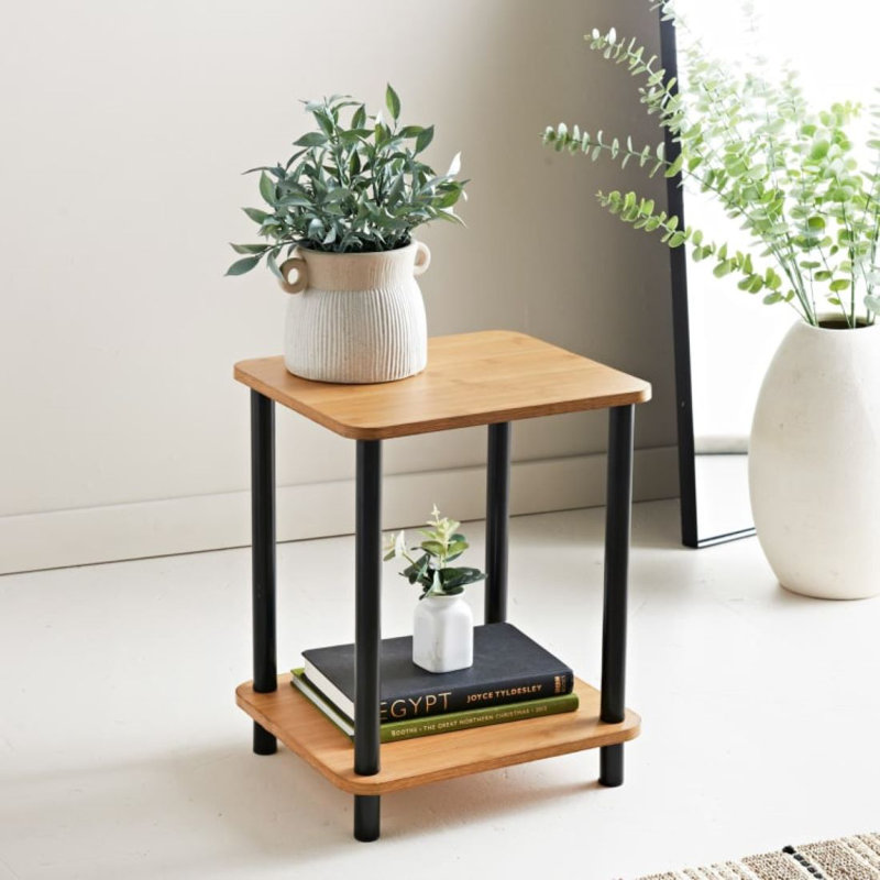 Stamata End Table