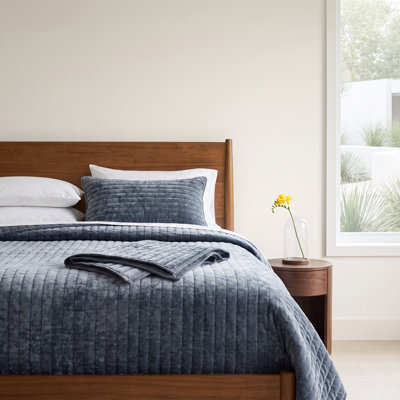 Luxe Velvet Channel Quilt Set
