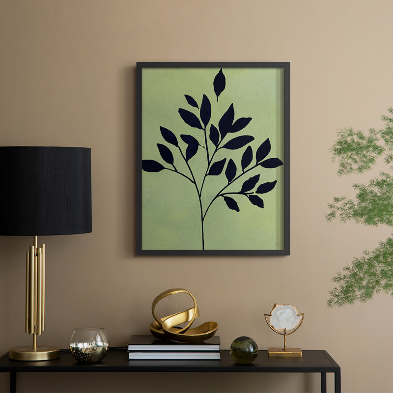 Earthly Botanical I, reproduction encadrée - bois massif, H 21 po x l 17 po, Noir