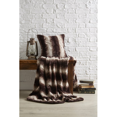 Chipman Polyester No Pattern Bedspread