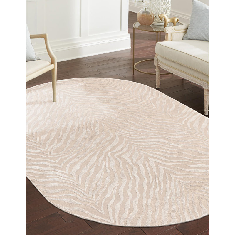 Tatte Animal Print Ivory/Beige Area Rug, Oval 3'3" x 5'3"