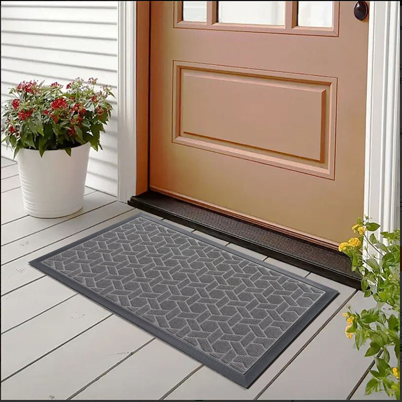 Heavy-Duty Dirt-Trapping Rubber Doormat with Raised Geometric Pattern, Gray