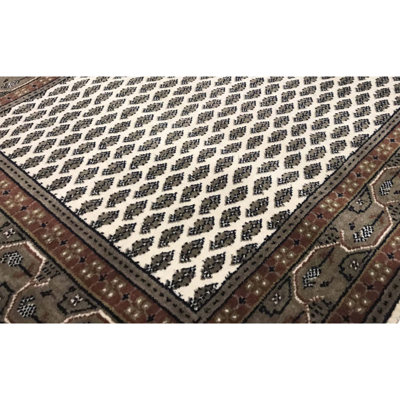 One-of-a-Kind 2'7" X 6'8" Area Rug