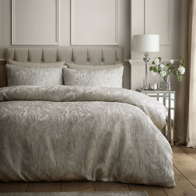 Marble Jacquard Polyester Abstract Duvet Cover Set, King Size Bed (230 x 220 cm)