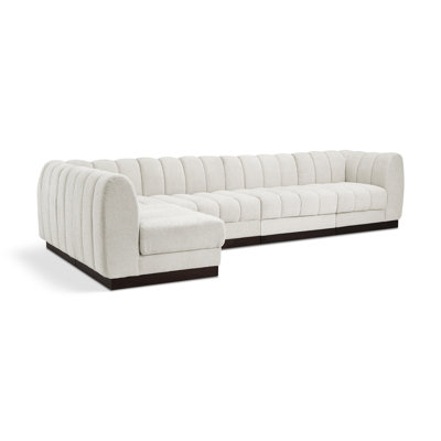 Quinn 5 - Piece Upholstered Sectional