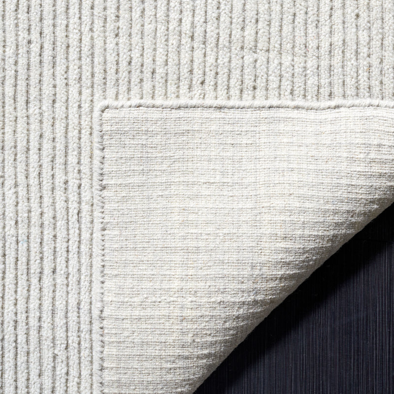 Audree Hand Loomed Wool/Cotton Striped Rug in Light Gray, Rectangle 4' x 6'