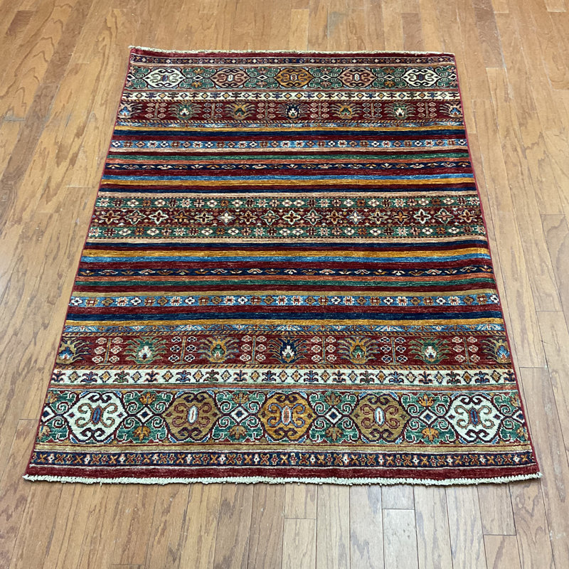 Tapis rectangulaire en laine 4 pi 1 po x 5 pi 9 po