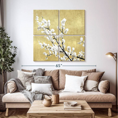 Fleurs de Harnek sur or I