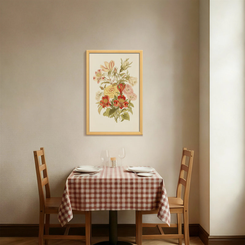 Arrangement floral de plantes et de fleurs avec des fleurs rouges et roses, H 18 po x l 12 po