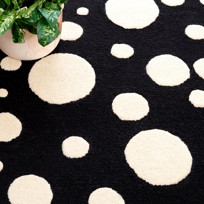 Tapis noir / ivoire Kavika, Rectangle de 5 pi x 8 pi