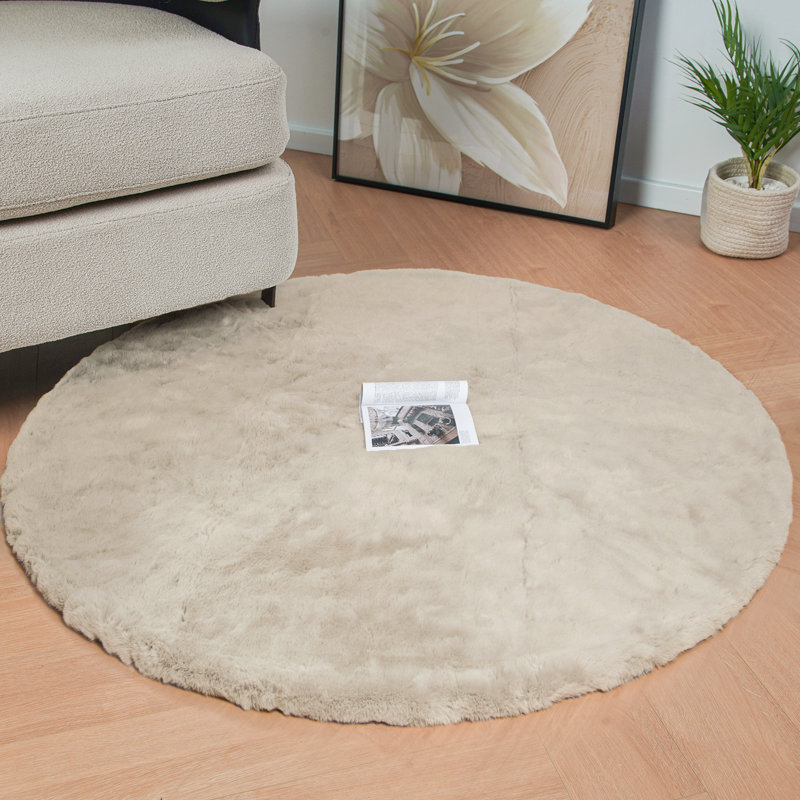 Ruther Faux Fur Indoor Rug, Round 3'