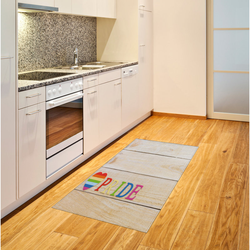 Tapis décoratif Pride, Rectangle— 4 pi x 5 pi 8 po