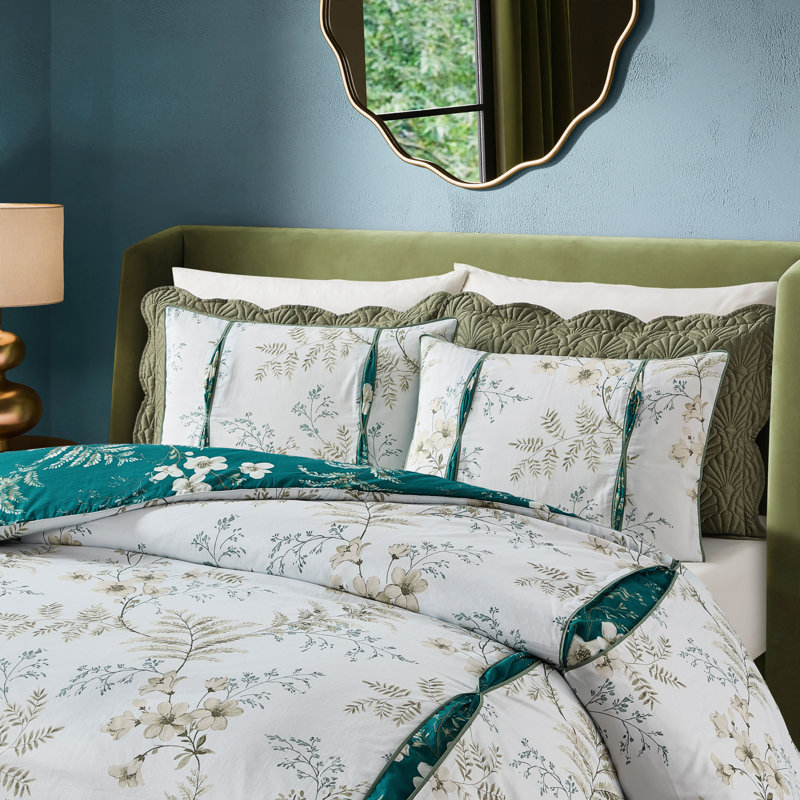 Interlude Comforter Set, Queen Comforter + 3 Additional Pieces