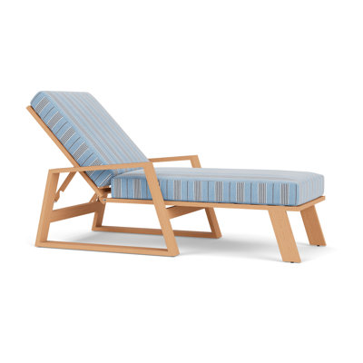 Pursuit Outdoor Chaise Lounge