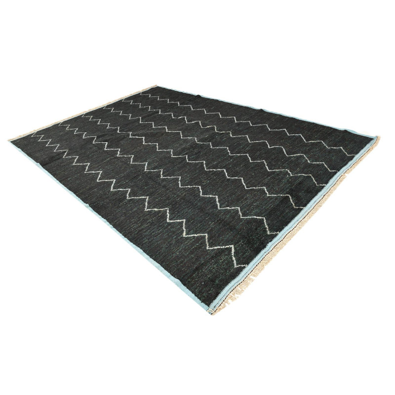 Tapis noir Iraheta