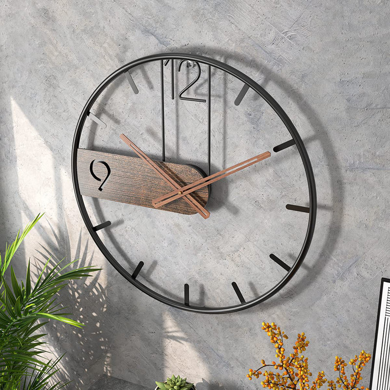 Aahna Metal Wall Clock