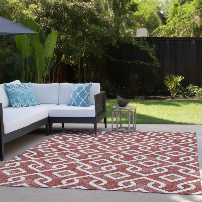 Kaylani Flatweave Washable Geometric Indoor / Outdoor Rug, Rectangle 2'6" x 3'10"