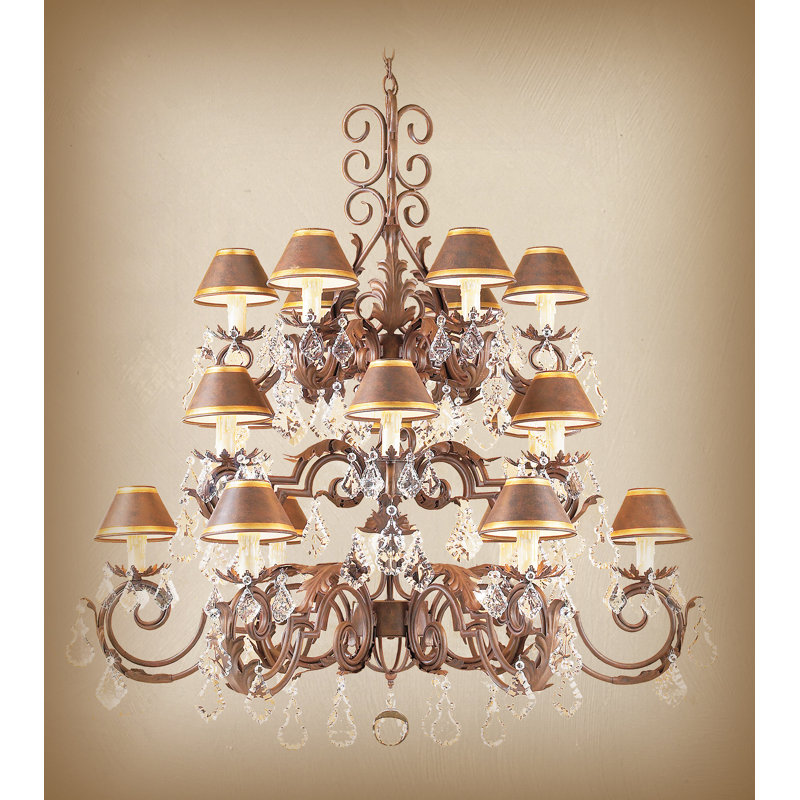 Guidinha 18 - Light Chandelier