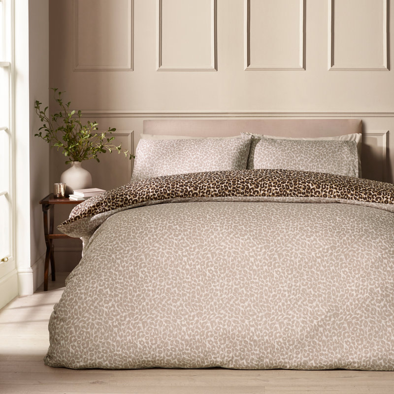 Animal Print So Soft Reversible Duvet Cover Set, King