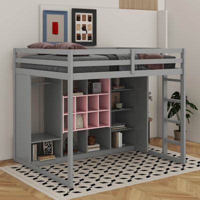 Lit mezzanine en bois pleine grandeur avec garde-robe, tablettes et armoire