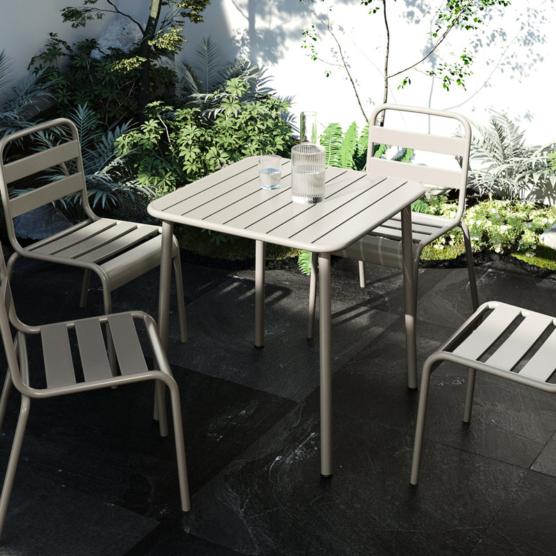 Table carrée de conception américaine givrée pour les repas en plein air et le jardin relaxant, Blanc rétro