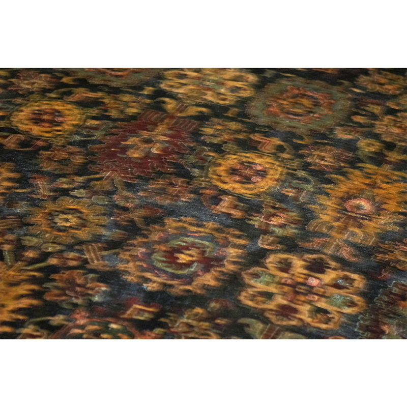 Tapis noir et rouge noué à la main de haute qualité