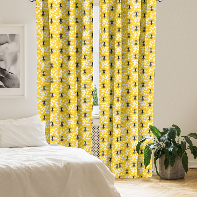 Rideaux 4 panneaux East Urban Home Honeycomb, L 56 po x L 84 po
