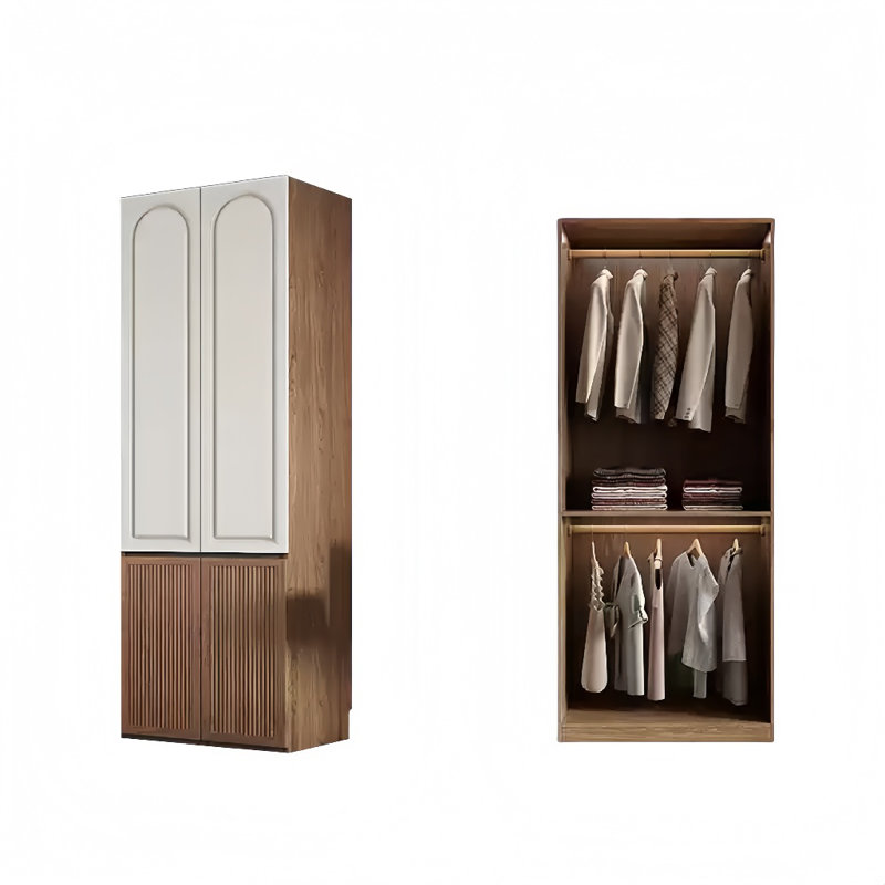 Garde-robe ouverte de style rétro