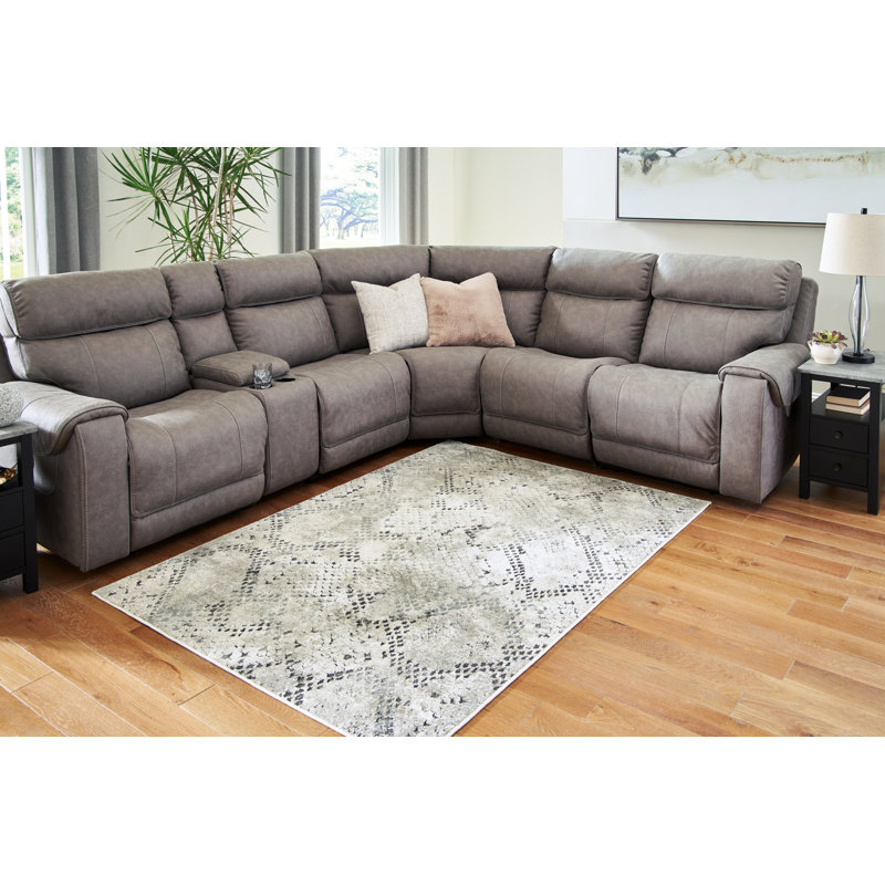 Ivory and Gray Snakeskin Pattern 5' x 7' Synthetic Rug