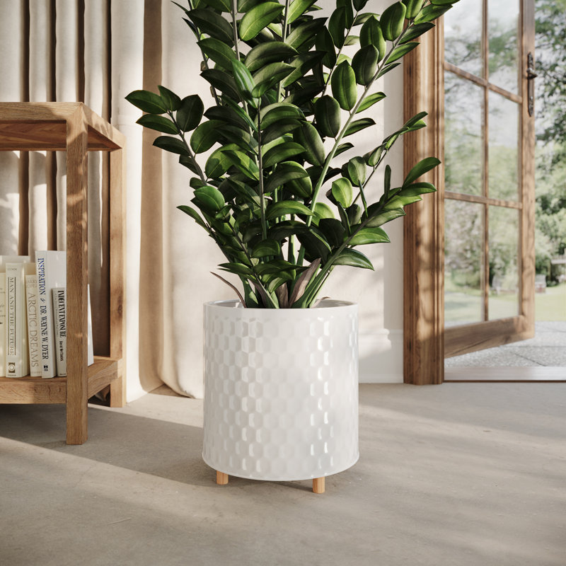 Pot à fleur en métal Mid Century, H 13 po x l 12,25 po x P 12,25 po, Blanc
