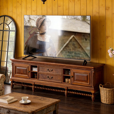 Meuble télé de style rétro américain