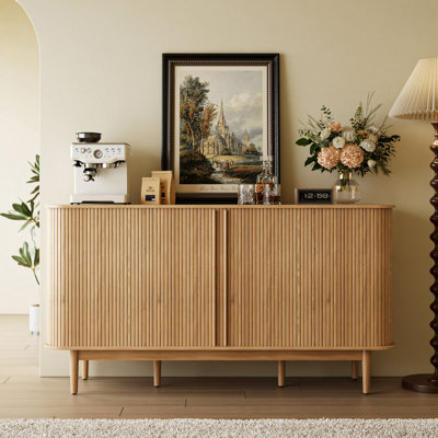 Bar 59 "avec tablettes réglables et supports à vin