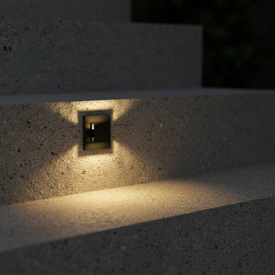 UltraBeam 3 Watt LED Black External Recessed IP65 Wall and Step Light 
