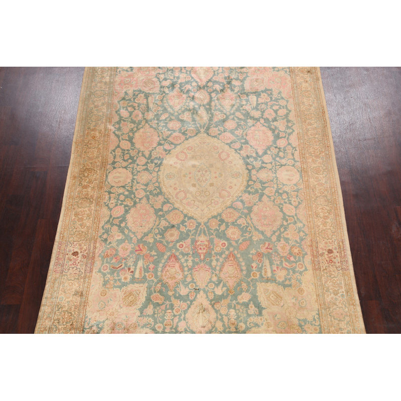 Tapis décoratif en soie beige/vert 6 pi 7 po x 9 pi 10 po de conception unique noué à la main 1900 Hereke