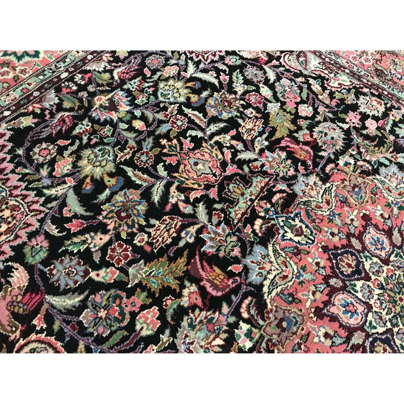 Wool Oriental Area Rug in Black/Pink/Green