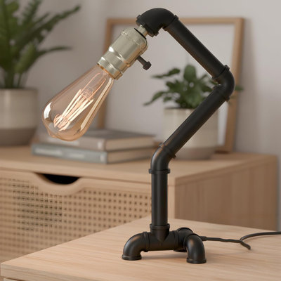 Anahie Metal Tripod Lamp