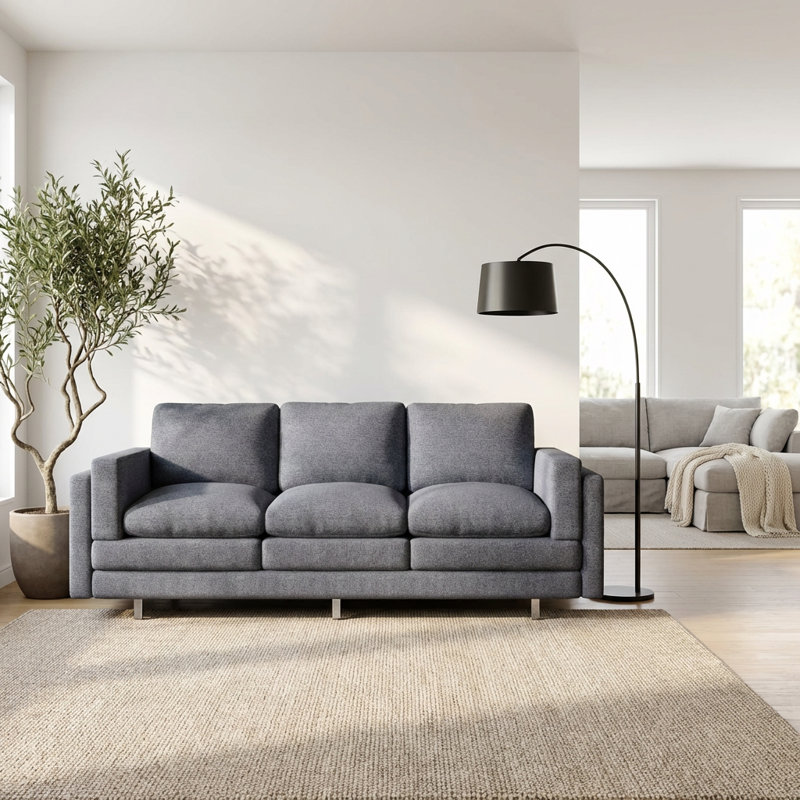 Canapé contemporain à trois places avec coussins double couche et accoudoirs doubles