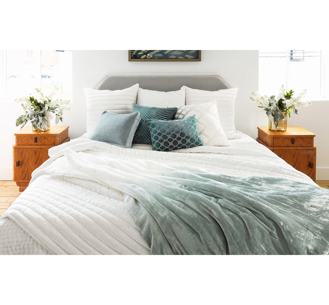 Channel Modern & Contemporary Velvet Quilt Set Kevin O'Brien Studio 