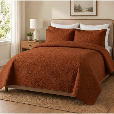 All‑Season Floral Quilt Bedspread