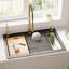 Évier de cuisine à simple cuve à montage sur plan 33 po x 22 po Karran Quartz-62374430
