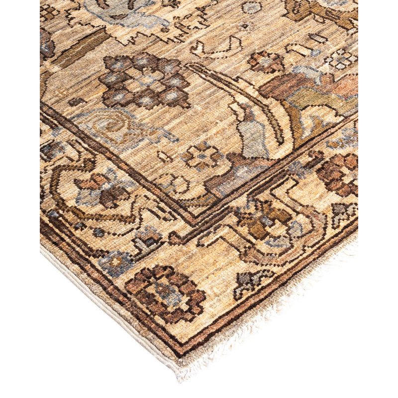 Serapi One-of-a-Kind 3' 11" x 5' 11" Hand Knotted Area Rug