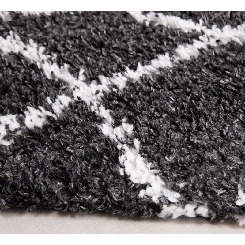 Cedarburg Shaggy Black Rug, Rectangle 200 x 290cm
