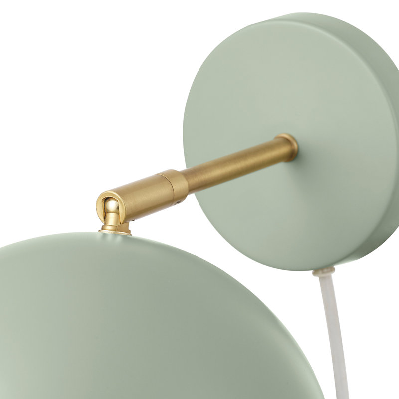 Applique murale à brancher ou câblée 1 lumière Novogratz X Globe Willow, vert sauge, laiton mat