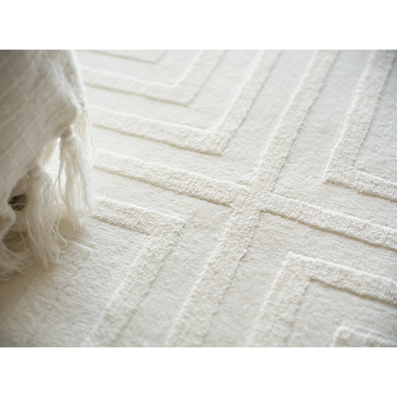 Tovello Modern Handmade Silky Nylon White Area Rug, Rectangle 8' x 10'